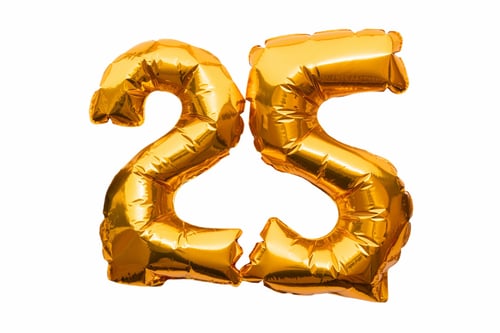 6940-gold-balloon-isolated-on-a-transparent-backg_resized_v1