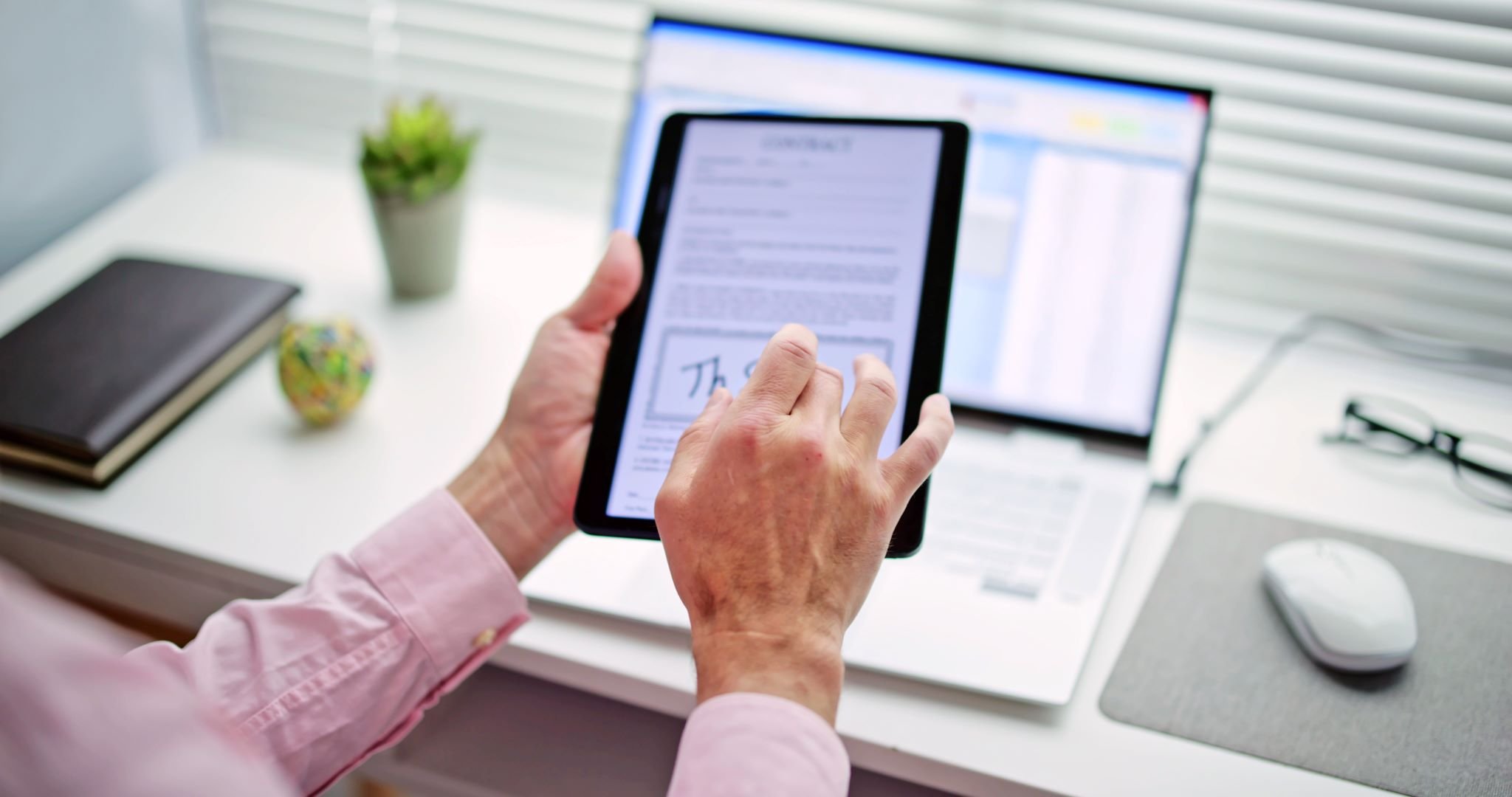 esignature on tablet